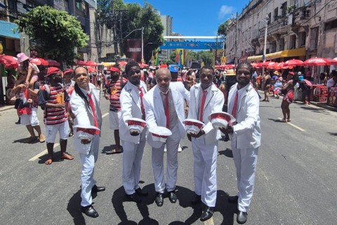 Tambor a boca do mundo